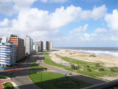 Apartamentos En Playa Brava