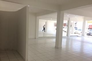 Local Comercial De 1.500 M2 Sobre Eusebio Ayala