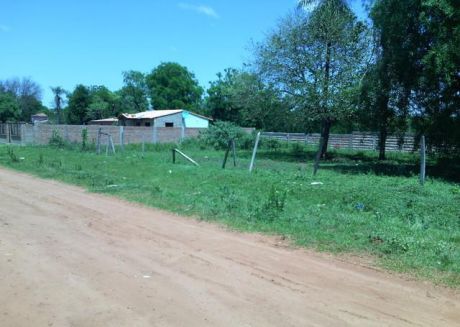Oferto Terreno! En Esquina 18,44 X 30, Dos Juntos, A 300 Mts De Ruta Del Rosario (ruta Luque-limpio)