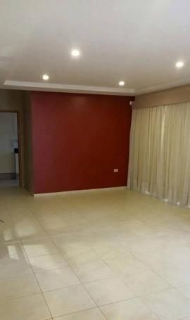 Alquilo Duplex En El Barrio Mburucuya.