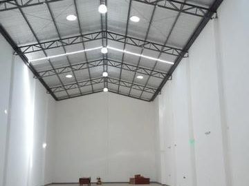 Oficina Y Deposito En Asuncion En Alquiler – A Metros De La Avda. Eusebio Ayala C/ Kubicheck