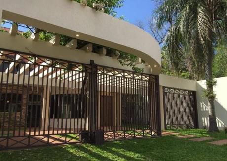 Vendo Casa Barrio Mburucuya