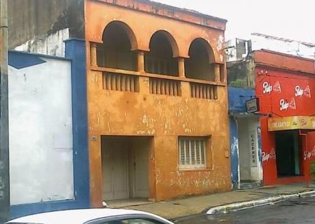 Vendo Sobre Ee.uu C/ Herrera Una Casa Ideal Para Negocio
