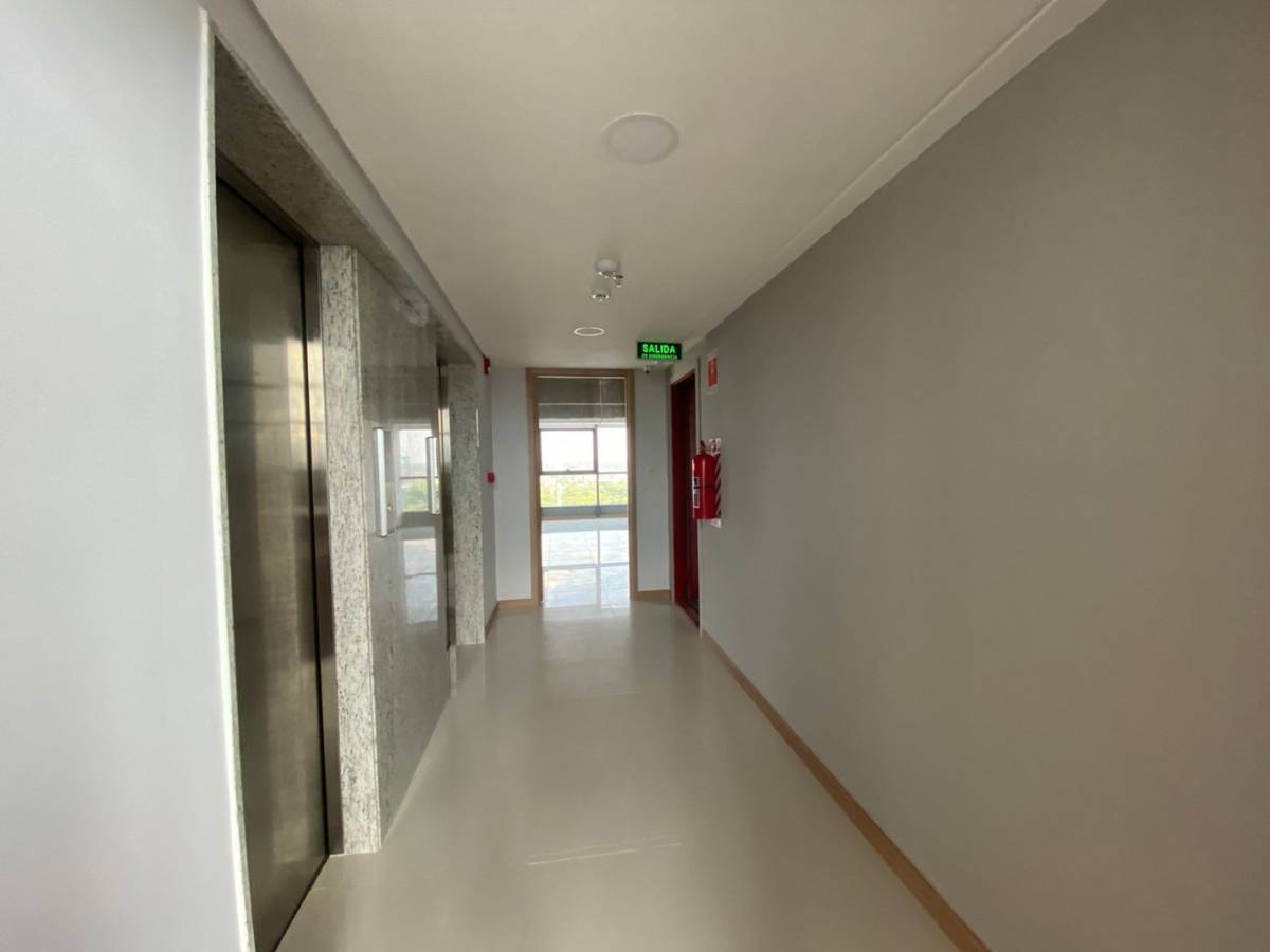 Oficina en Edificio Trading Park — foto 2