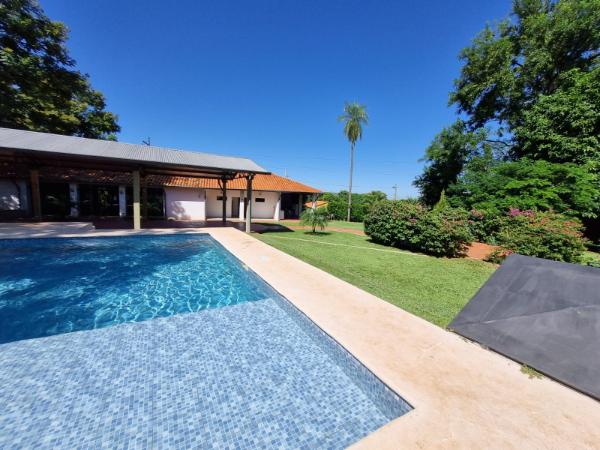 EN VENTA CASA QUINTA CON SALÓN DE EVENTOS — foto 3