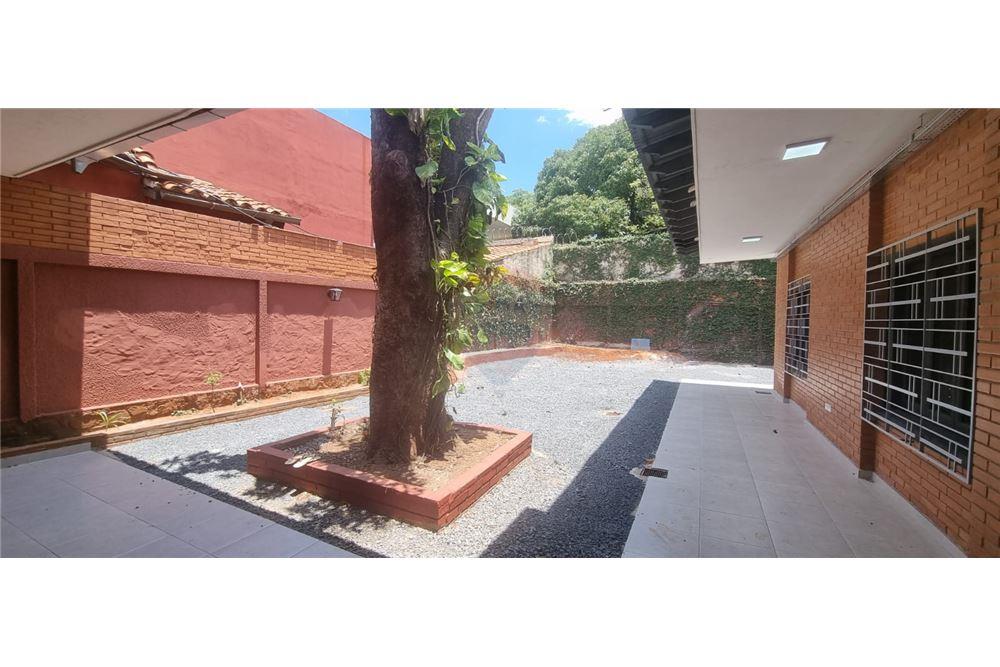 ALQUILO CASA PARA USO COMERCIAL — photo 3