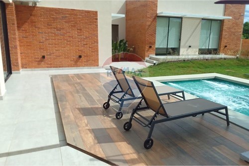 En Venta Residencia con tecnología de vanguardia en San Bernardino — foto 2