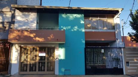 Tierra Inmobiliaria Alquila - Casa Para Oficina, Negocio O Vivienda Familiar.