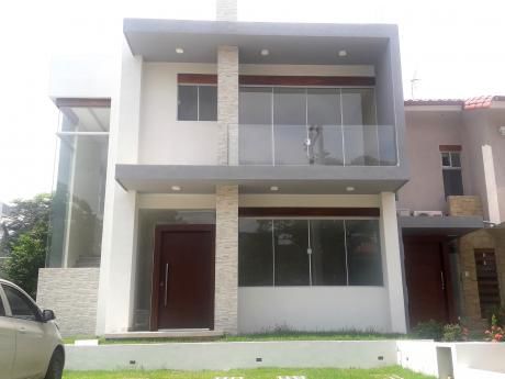 Casa En Alquiler!! Zona Urubo!!