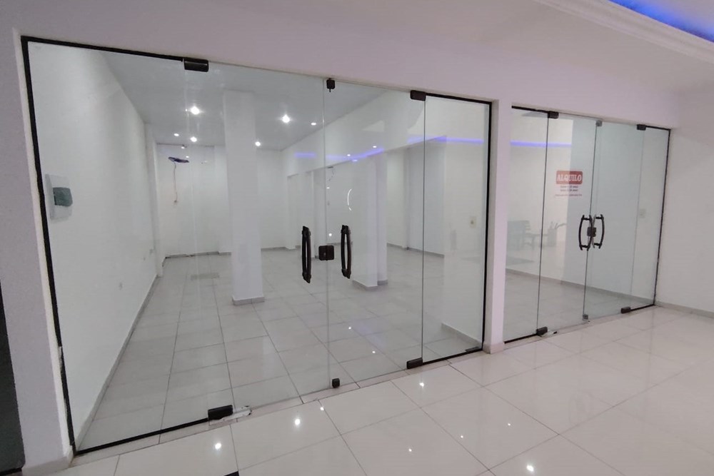 Local Comercial-alquiler-mariscal Lopez C/ Libertad, Fernando De La Mora — foto 3