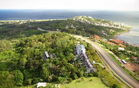 Terreno En Venta Punta Ballena (laguna Del Sauce) 1200m2