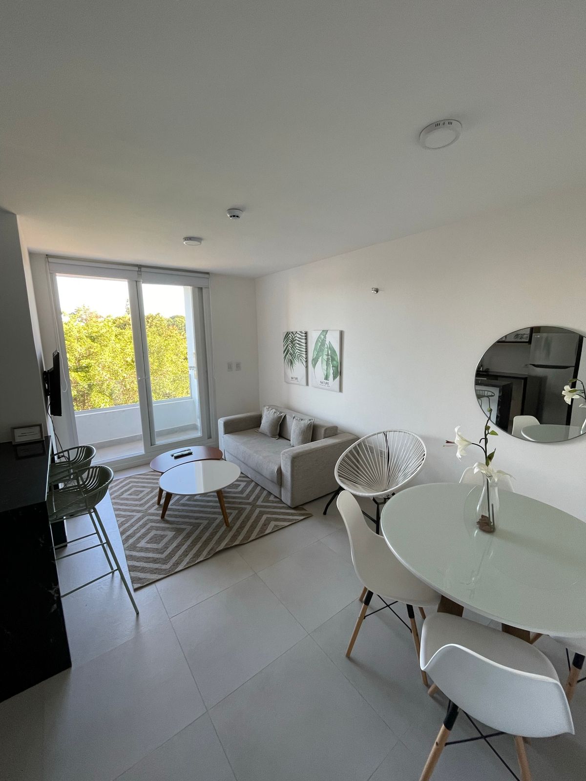 Alquilo hermoso departamento 1 dormitorio — foto 2