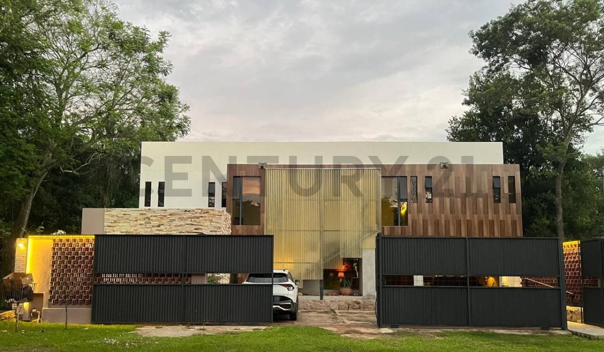 Casa 6 dormitorios, 325 m2, San Bernardino — foto 2