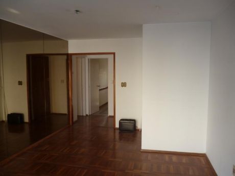 Excelente Vista,ambientes Cómodos, De Categoría, Gge, Al Fte