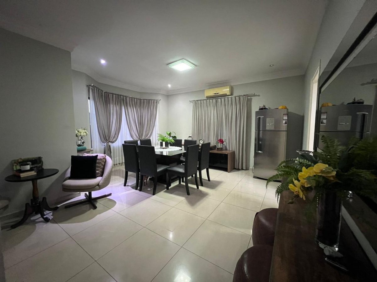 VENDO CASA DE 4 DORM EN BARRIO SAN JOSÉ — foto 2
