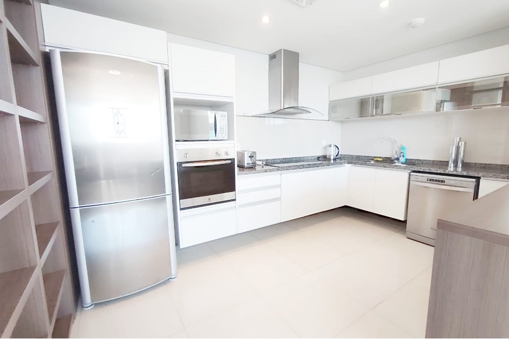 Departamento-Alquiler-Avda Boggiani c/ Ceferino VegA, Villa Morra, Asunción — foto 3