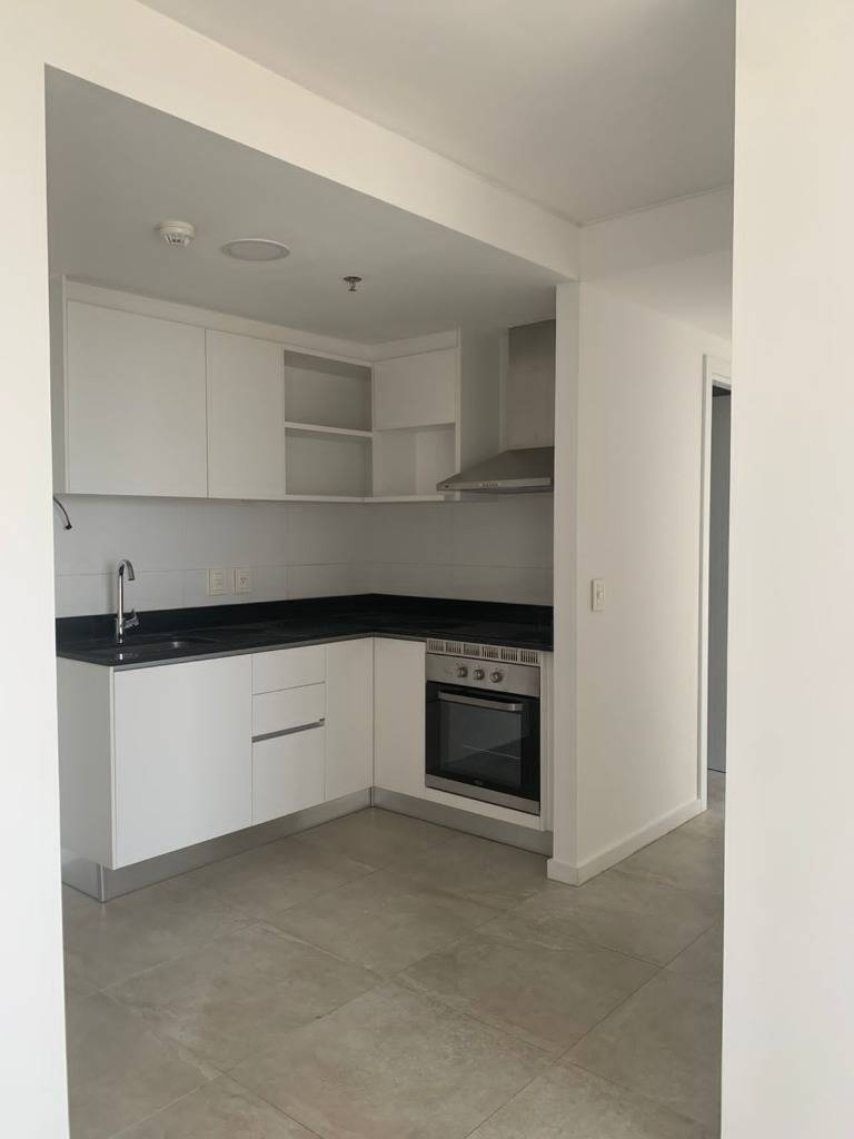 ALQUILO DEPTO DE 2 HABITACIONES- EDIF MANGORE LAS MERCEDES ASUNCION — foto 3