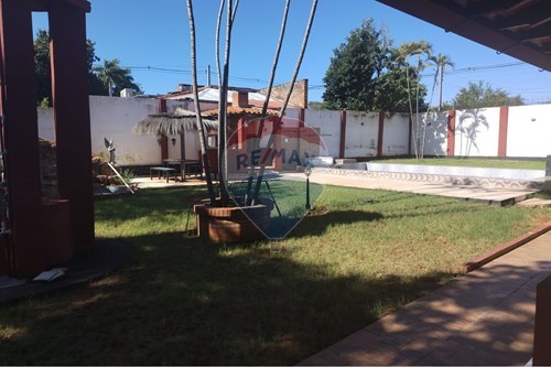 CASA EN VENTA, AREGUA — foto 3