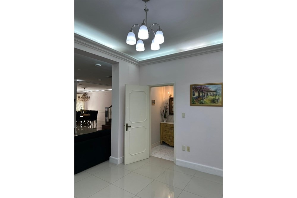 ALQUILO LUJOSA CASA EN LAS LOMAS, ASUNCIÓN — foto 2