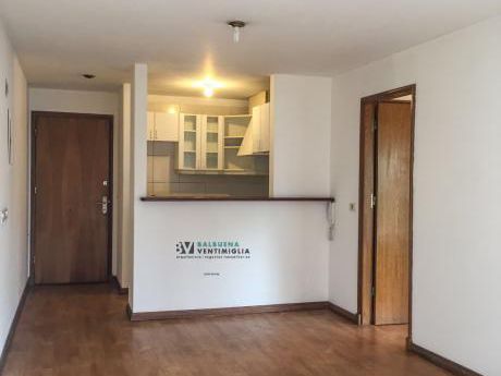 Apartamento De 1 Dormitorio En Alquiler - Punta Carretas