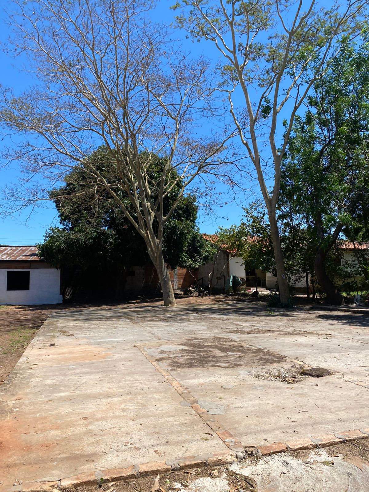 ALQUILO TERRENO COMERCIAL EN SAN ANTONIO — foto 2
