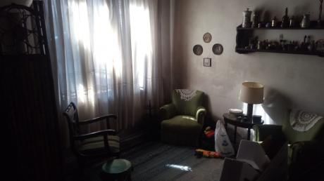 Casa Central - Buena Casa En Charrua Y P. De Maria