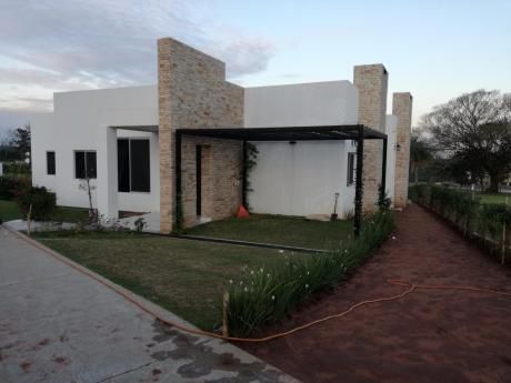 Vendo Casa En Complejo Acqua