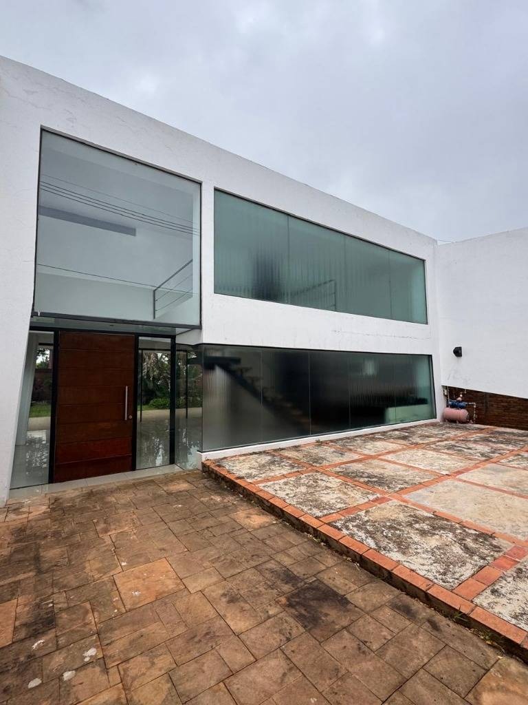 CASA EN VENTA Fernando de la Mora — foto 2