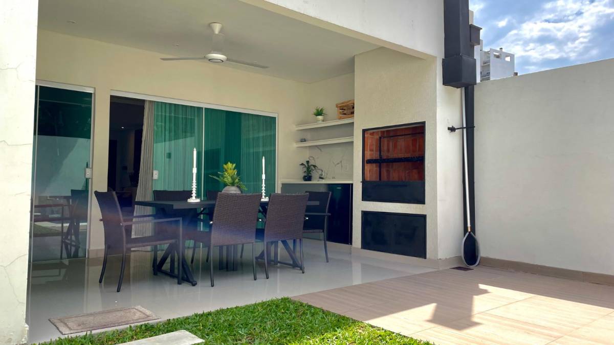 ALQUILO CHALET AMOBLADO DE 2 DORMTS EN BARRIO LAS LOMAS — foto 3
