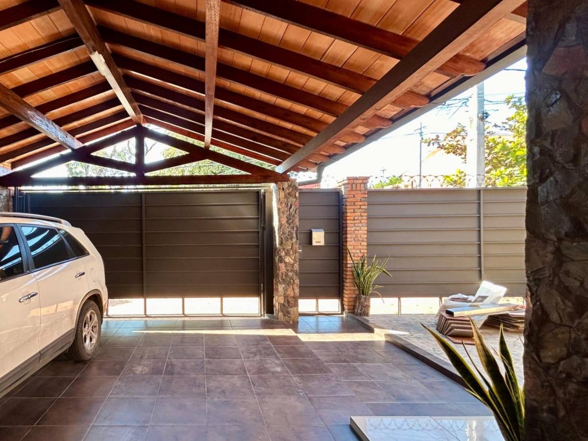 ALQUILO CASA EN LAMBARE — foto 3