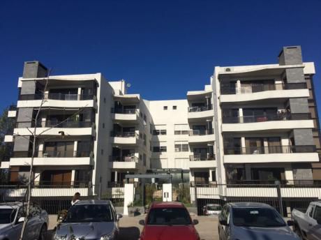 Apartamento En Alquiler En Av De Las Américas