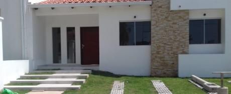 Casa En Anticretico A Estrenar - Urubo