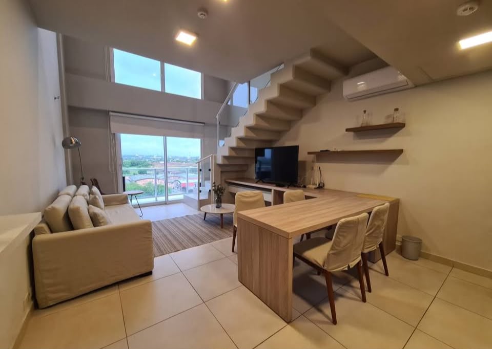 ALQUILER DE DUPLEX EN TRINITY TOWERS — foto 2