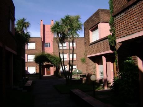 Sobre Avenida Millán, Buen Apartamento En Cooperativa!!