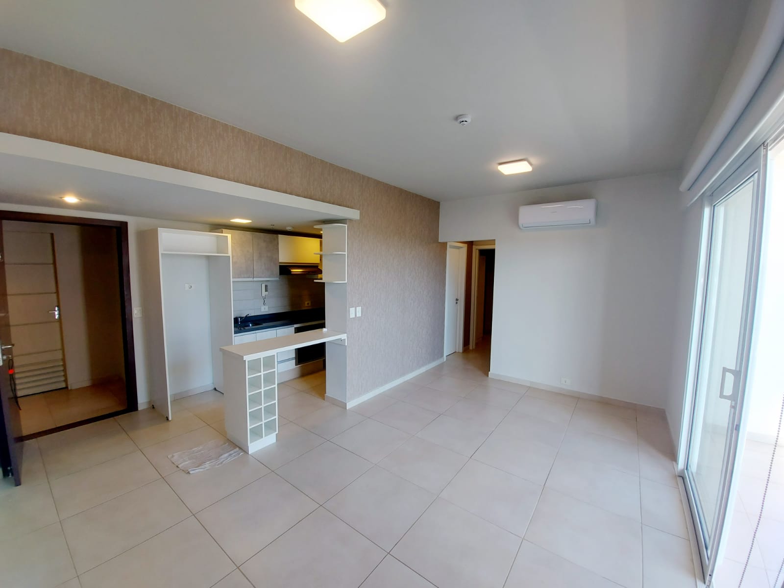 VENDO DEPARTAMENTO EN EDIFICIO TRINITY — foto 2
