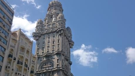 Palacio Salvo Fully Furnished 1 Bdrm Apt