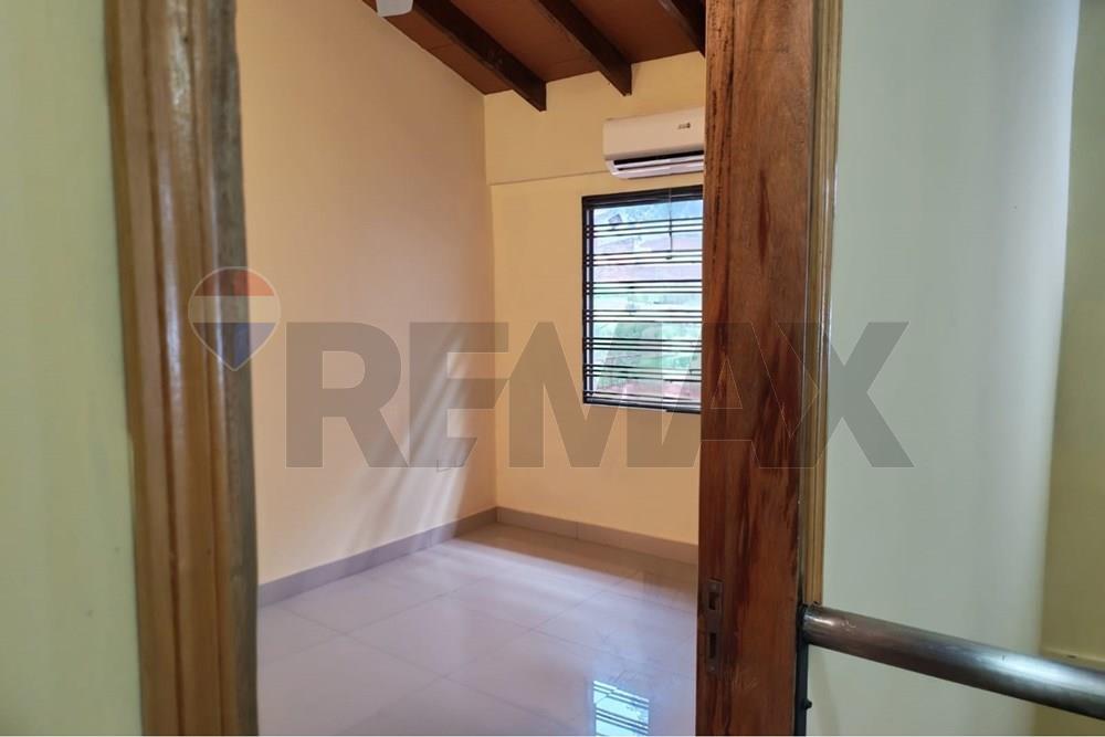 Casa - Alquiler - Villa Elisa, Central, Paraguay, Vive feliz! — foto 2