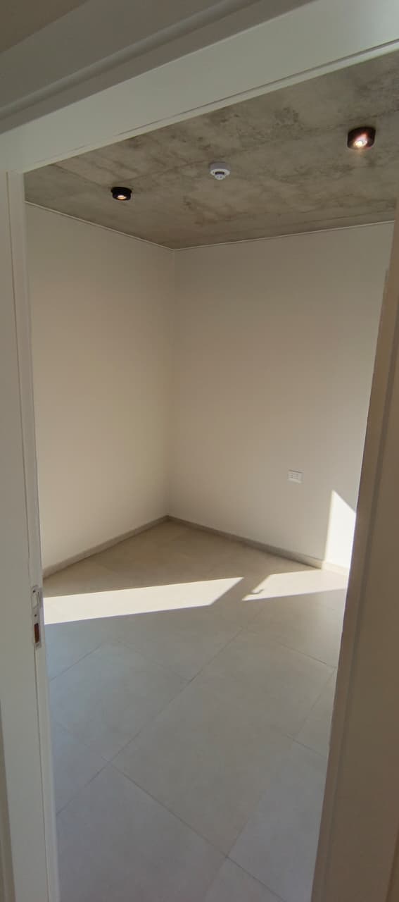ALQUILO DEPARTAMENTO EN LUQUE — foto 3