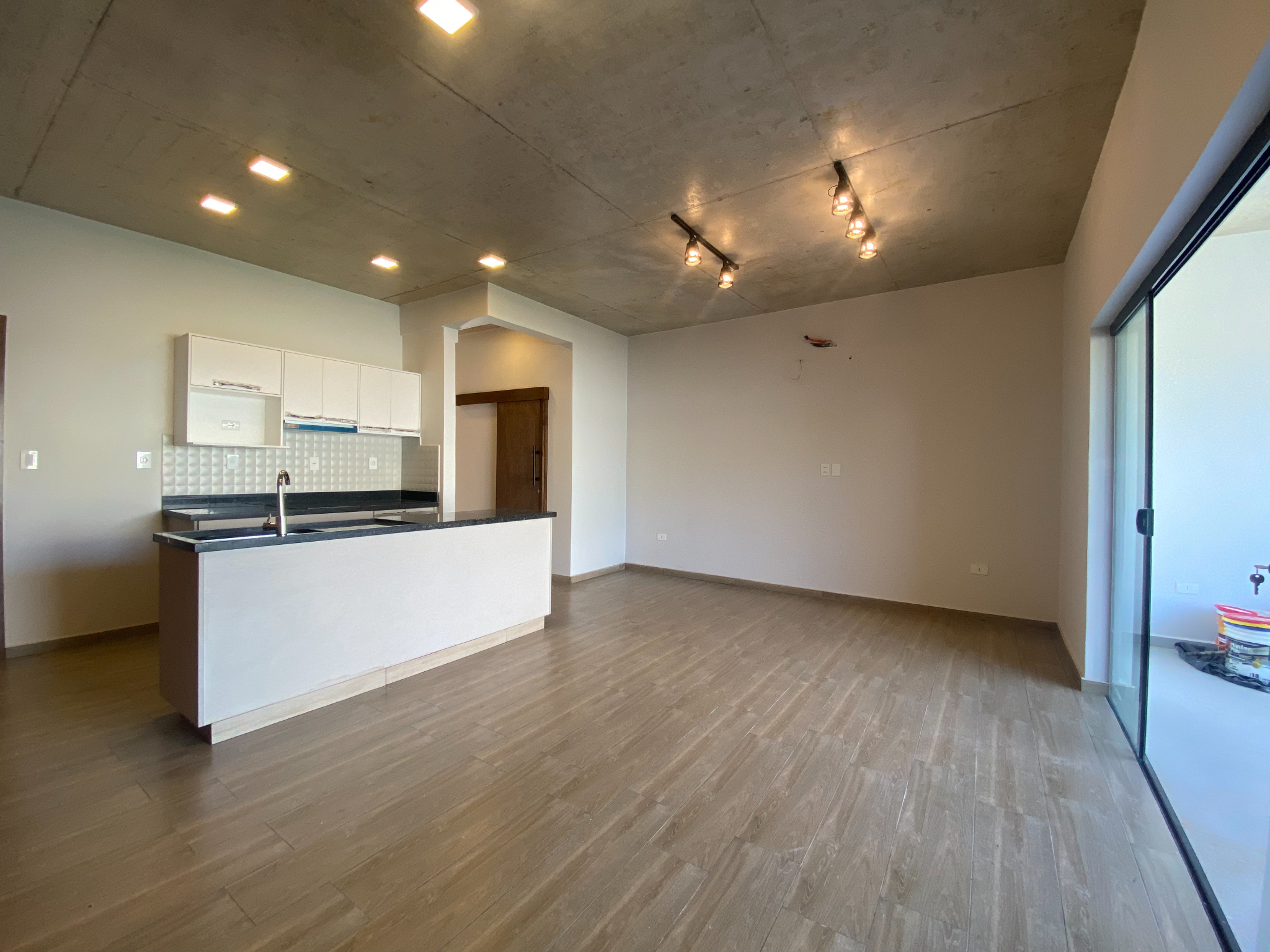Vendo Duplex  A Estrenar En Luque Barrio Laurelty — foto 2