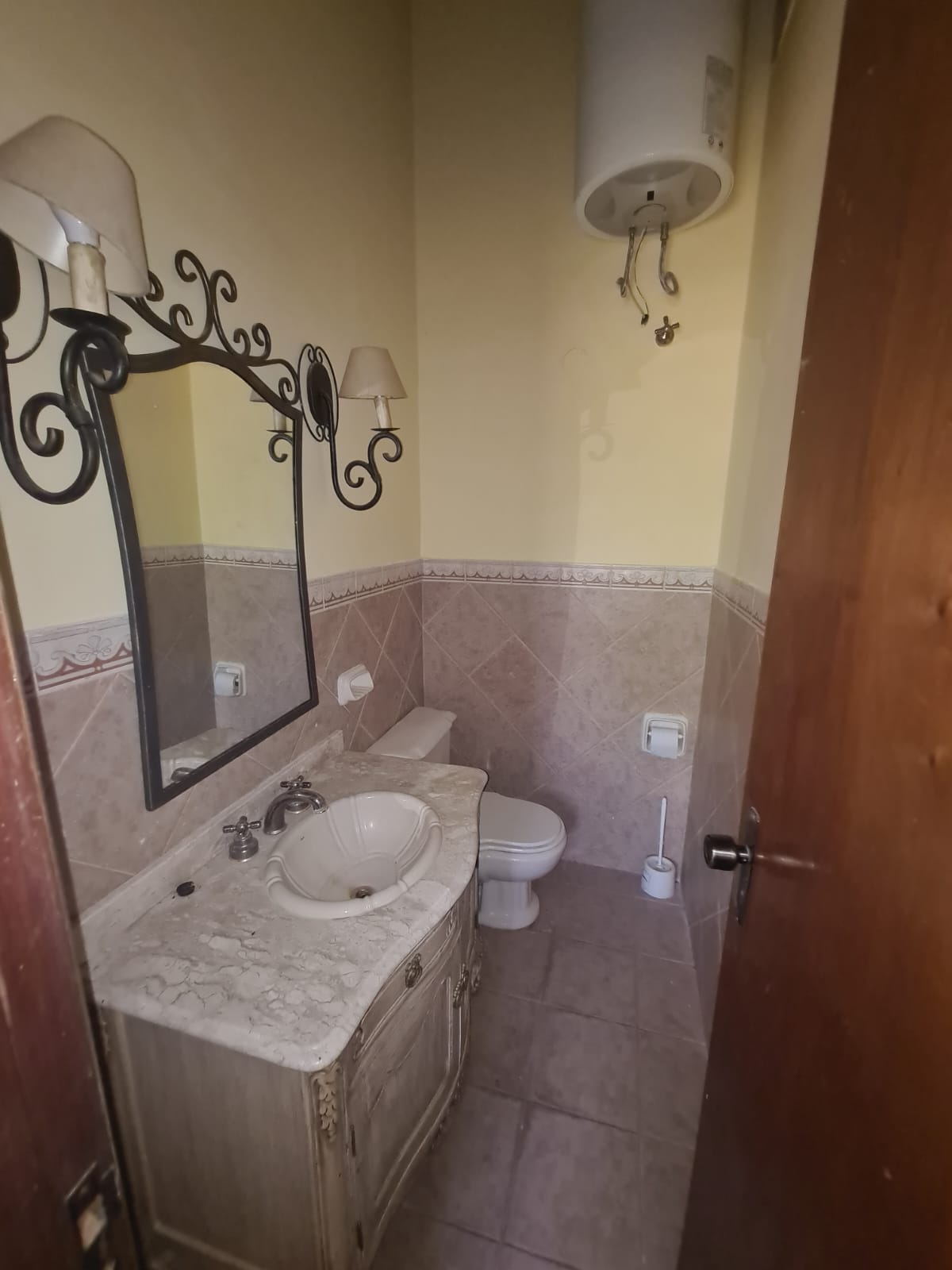 VENDO HERMOSA CASA EN EL CARLOS FRANCO COUNTRY CLUB — foto 3