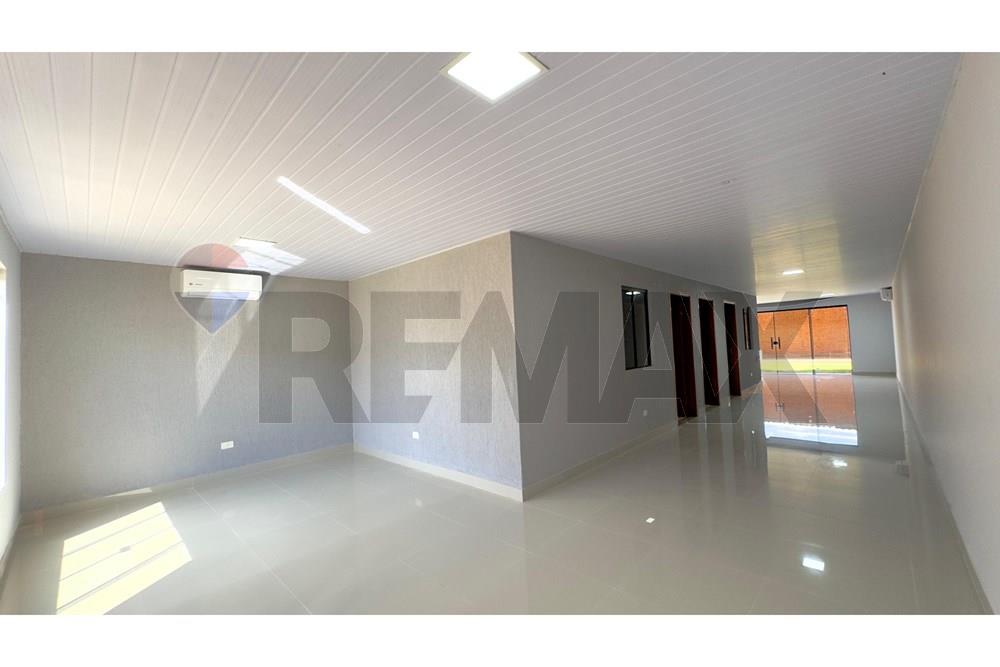 Chalet - Alquiler - Limpio, Paraguay — foto 2