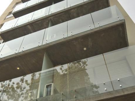 A Estrenar Excelente Punto En Pocitos C/patio Y Parrillero Uso Exclusivo!