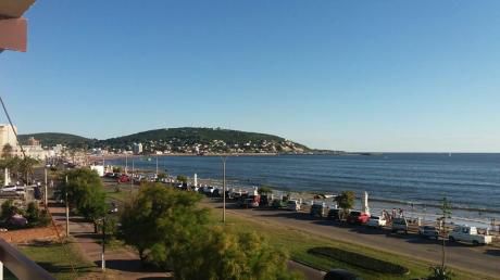 Apartamento A La Venta Frente Al Mar En Piriapolis
