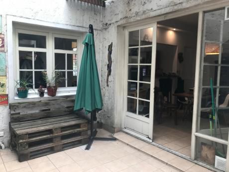 Pocitos, 3 Dormitorios, 2 Baños, Patio, Parrillero, Closet. Living Cocina