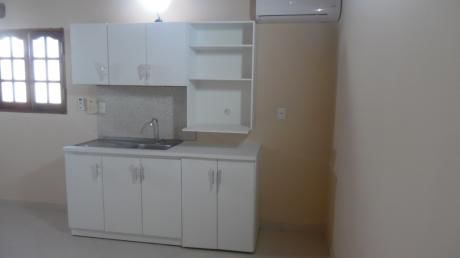 Zona El Portal, Dptos. Mono Ambiente En Alquiler