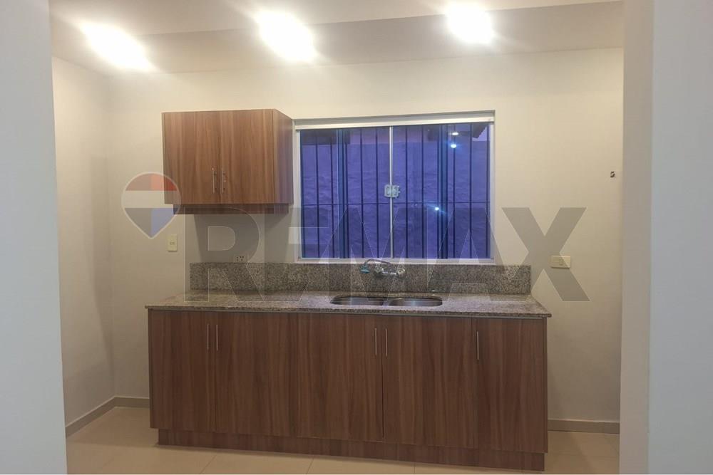 Chalet - Alquiler - San Vicente, Paraguay — foto 3