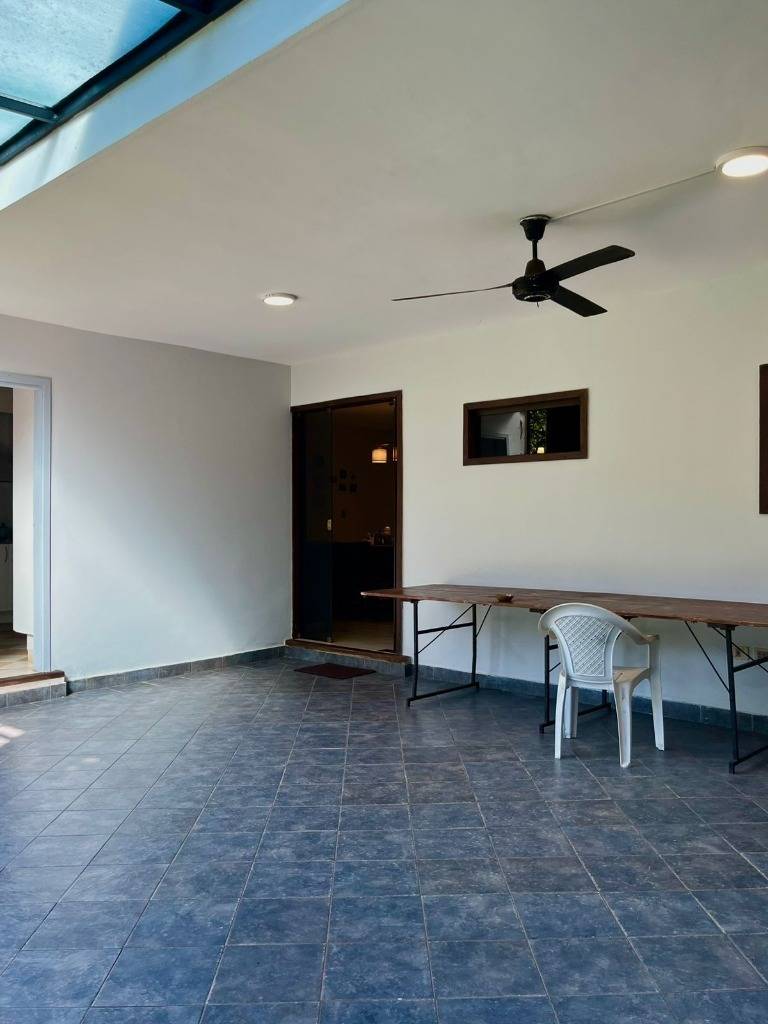 Casa en alquiler en Luque — foto 2