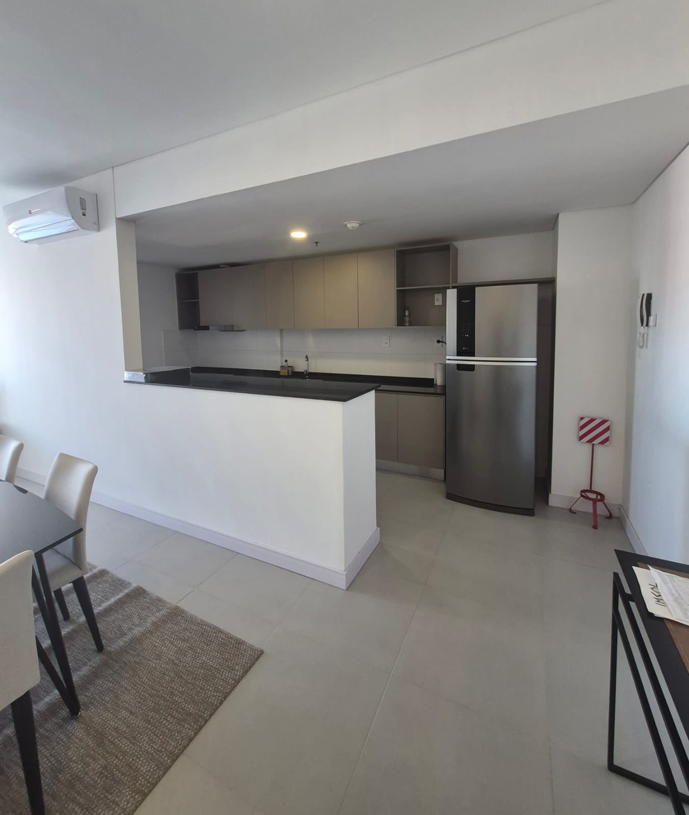 EN ALQUILER HERMOSO DEPARTAMENTO AMOBLADO y EQUIPADO DE 2 HABITACIONES — foto 2