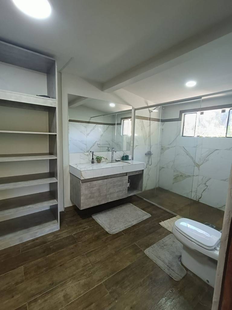 ALQUILO CASA EN SAN BERNARDINO. — foto 3