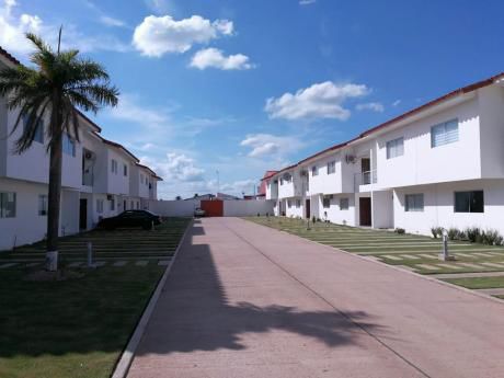 Vendo Casa De 3 Dorm Av. Beni 8vo Anillo